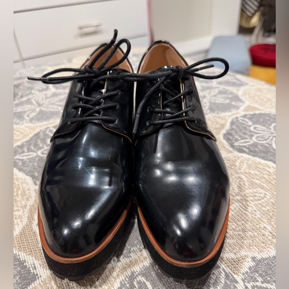 Classic Black women’s Dress Shoes